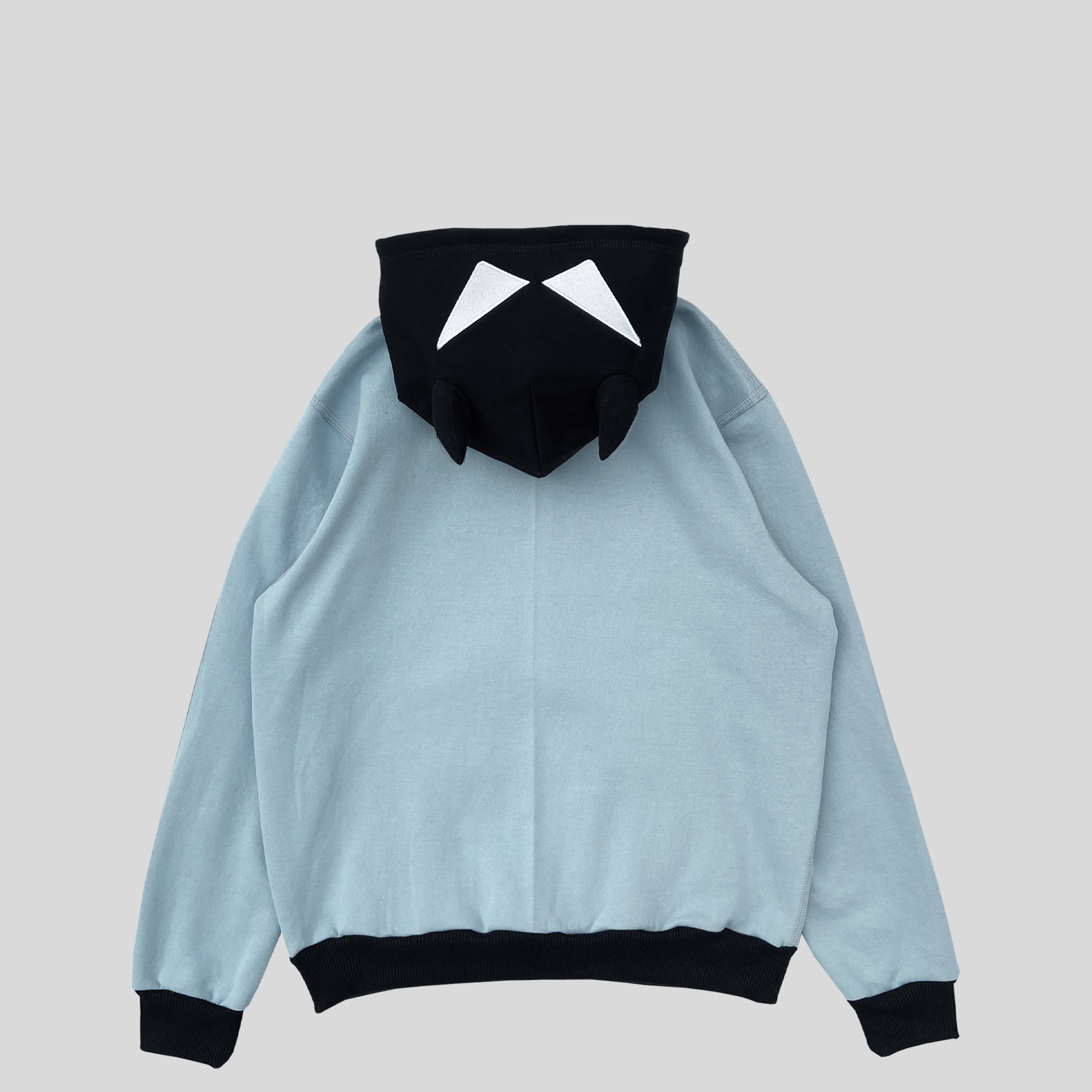 Classic Bat Hoodie 🦇 - Imagen 2